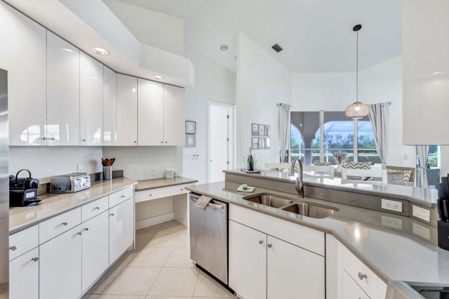 2624 El Dorado Pkwy W, Cape Coral, FL 33914 (16)